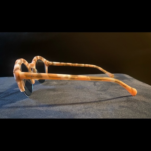 Zac by Zac Posen Designer Sunglasses - Picture 3 of 5